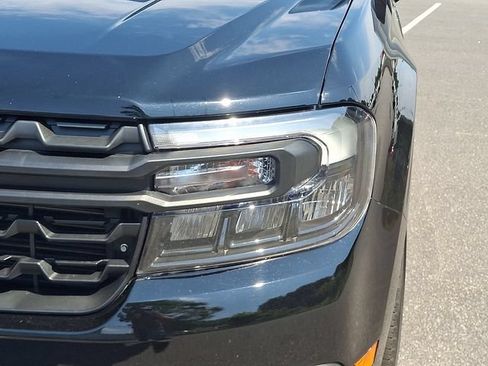 Used 2024 Ford Maverick Lariat FWD image 9