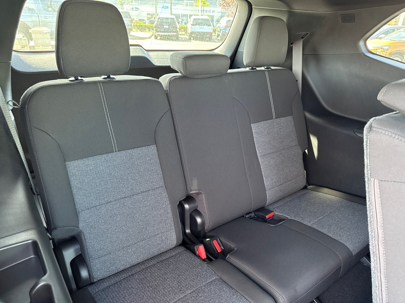 Used 2026 GMC Acadia Elevation w/ Black Edition AWD/4WD image 18