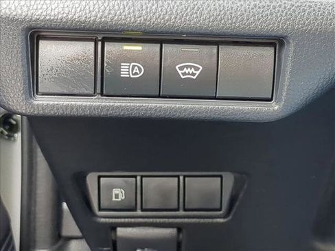 Used 2025 Toyota Prius LE image 15