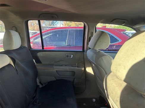 Used 2015 Honda Pilot EX image 5