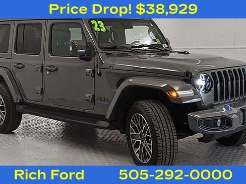 Used 2023 Jeep Wrangler Unlimited Sahara AWD/4WD image 1