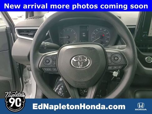 Used 2023 Toyota Corolla LE image 15
