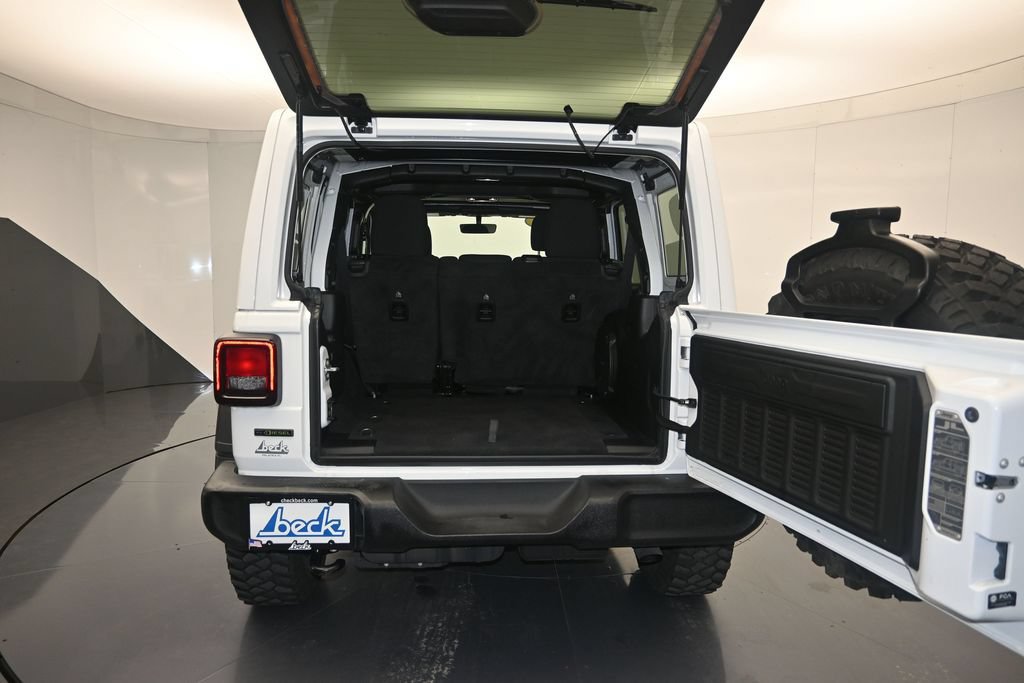 Used 2021 Jeep Wrangler Unlimited Sport AWD/4WD image 25