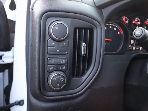 New 2026 Chevrolet Silverado 2500 Custom w/ Custom Value Package image 7