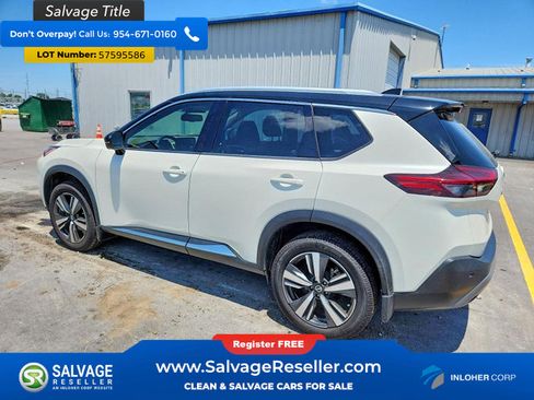 Used 2021 Nissan Rogue SL w/ Premium Package FWD image 3