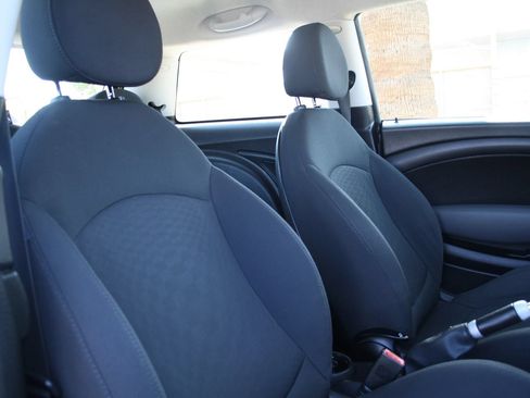 Used 2009 MINI Cooper Hardtop FWD image 20