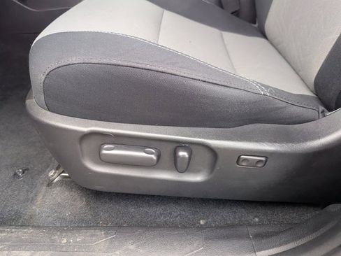 Used 2023 Toyota Tacoma TRD Off-Road w/ Technology Package image 28