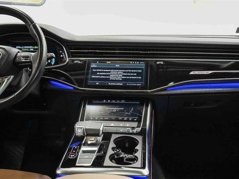 Used 2022 Audi Q7 Premium Plus image 13