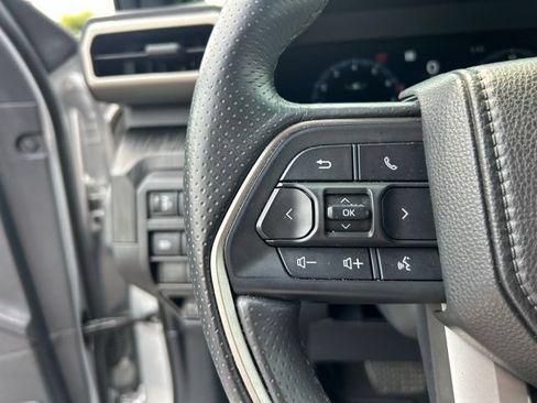 Used 2025 Toyota 4Runner Platinum AWD/4WD image 23