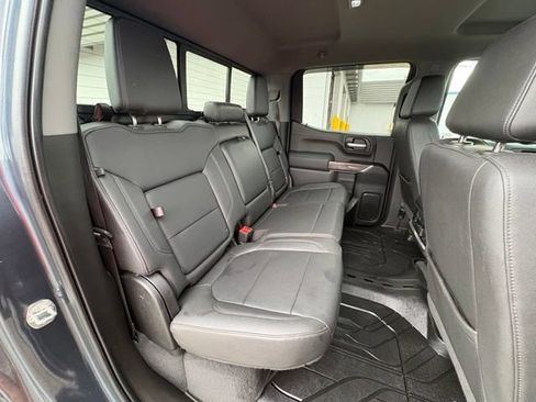 Used 2021 Chevrolet Silverado 1500 LTZ AWD/4WD image 31