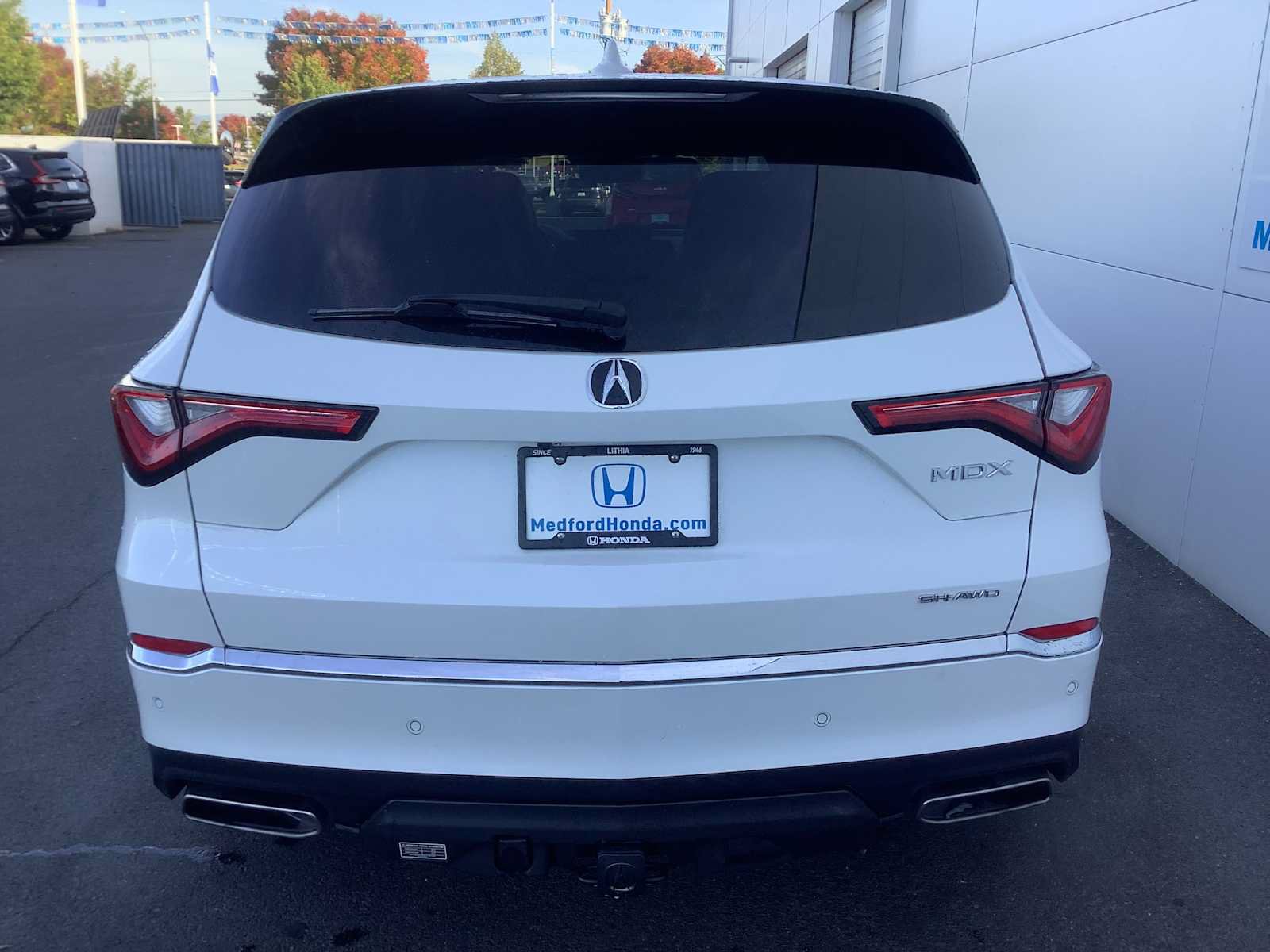 Used 2024 Acura MDX w/ Technology Package AWD/4WD image 5