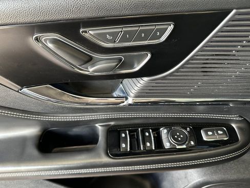 Used 2020 Lincoln Corsair FWD w/ Premium Package image 11