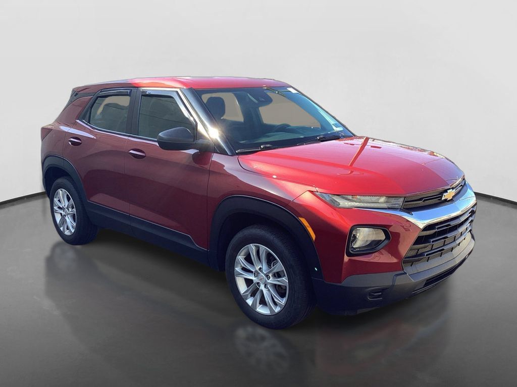 Used 2021 Chevrolet TrailBlazer LS AWD/4WD image 3