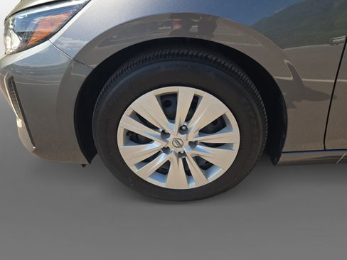 Certified 2025 Nissan Sentra S FWD image 10