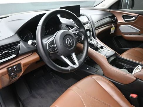 Used 2024 Acura RDX SH-AWD w/ Technology Package image 18