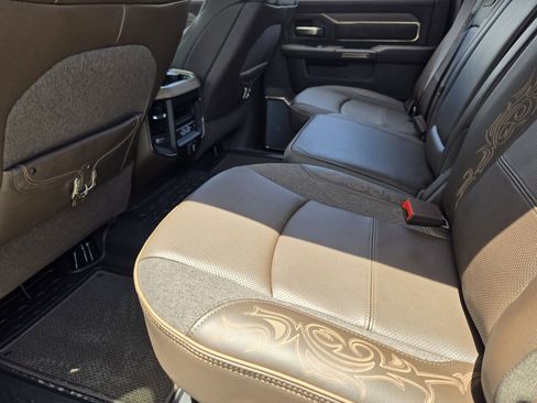 New 2025 RAM 2500 Limited image 24