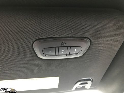 Used 2022 Jeep Wagoneer Series III w/ Flexible Seating Group image 28