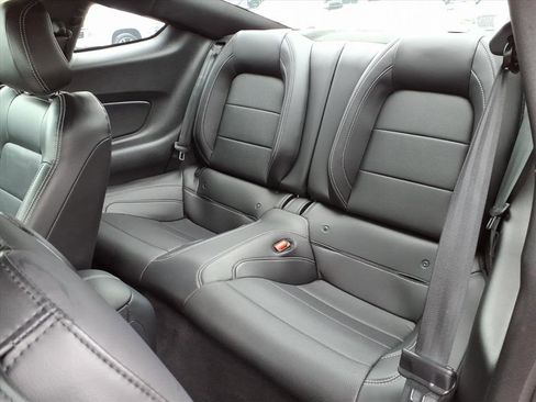 Used 2021 Ford Mustang GT Premium w/ Equipment Group 401A image 23