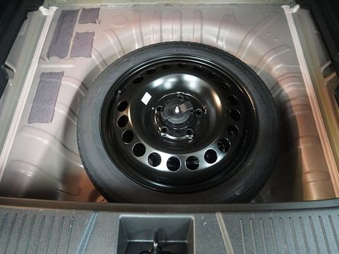 Used 2024 Chevrolet Trax RS w/ Driver Confidence Package image 10