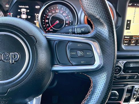 Used 2021 Jeep Gladiator Mojave image 11