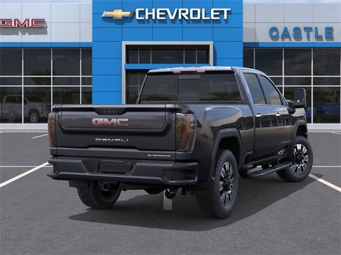New 2025 GMC Sierra 3500 Denali w/ Denali Reserve Package image 4