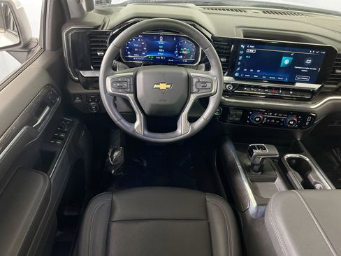 Used 2024 Chevrolet Silverado 1500 LTZ w/ LTZ Premium Package AWD/4WD image 23