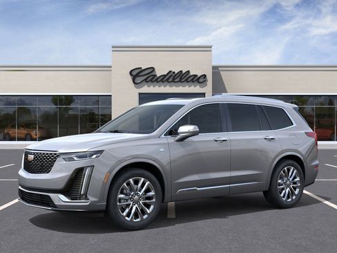 New 2025 Cadillac XT6 Premium Luxury image 2