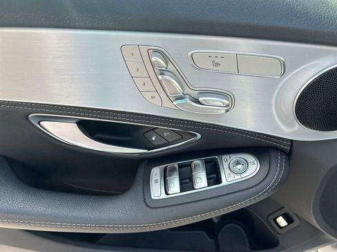 Used 2015 Mercedes-Benz C 300 4MATIC Sedan image 24