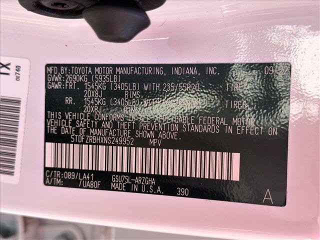 Used 2022 Toyota Highlander Platinum AWD/4WD image 22