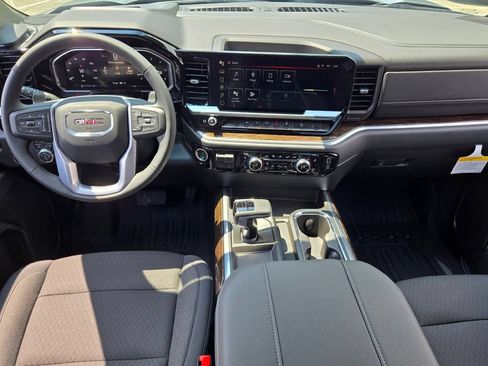 New 2026 GMC Sierra 1500 Elevation AWD/4WD image 3
