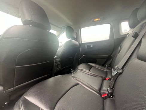 Used 2021 Jeep Compass Limited AWD/4WD image 16