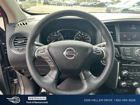 Used 2020 Nissan Pathfinder S AWD/4WD image 13