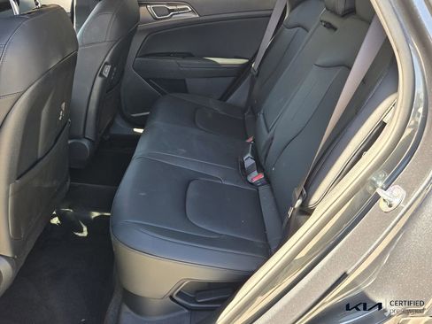 Certified 2024 Kia Sportage EX image 12