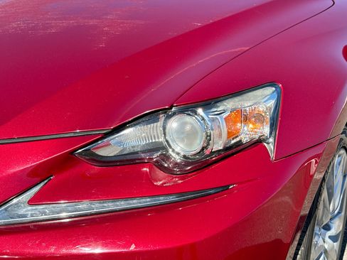 Used 2015 Lexus IS 250 image 9