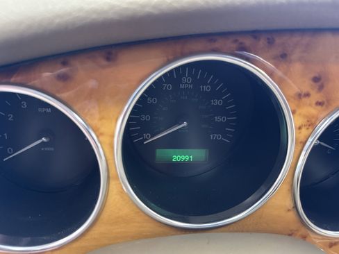 Used 2006 Jaguar XK8 Base image 26