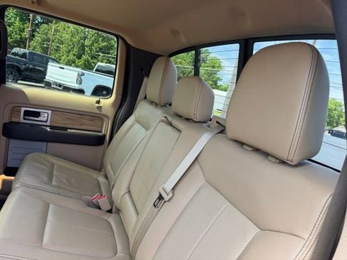 Used 2011 Ford F150 Lariat w/ Lariat Chrome Pkg AWD/4WD image 32