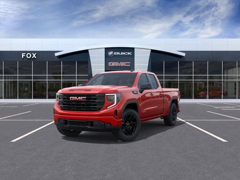 Used 2026 GMC Sierra 1500 Elevation AWD/4WD image 8