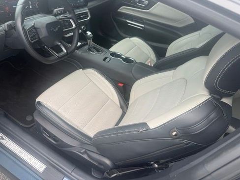 Used 2024 Ford Mustang GT Premium RWD image 10
