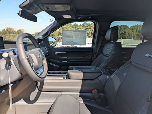 New 2025 Ford Expedition Max Platinum w/ Stealth Performance Package image 27