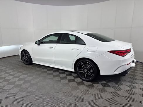 Certified 2022 Mercedes-Benz CLA 250 4MATIC image 3