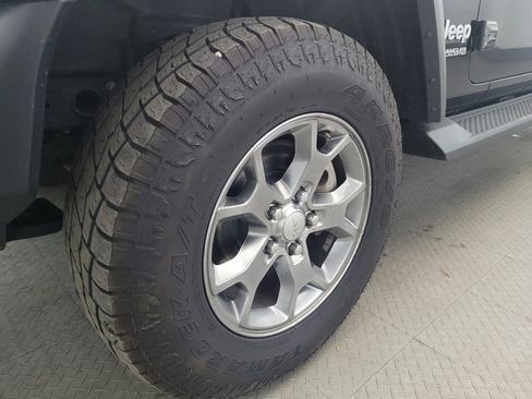 Used 2020 Jeep Wrangler Unlimited Sport AWD/4WD image 31