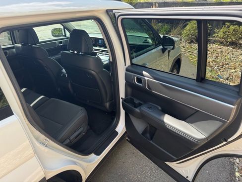 Certified 2026 Hyundai Santa Fe SEL image 13