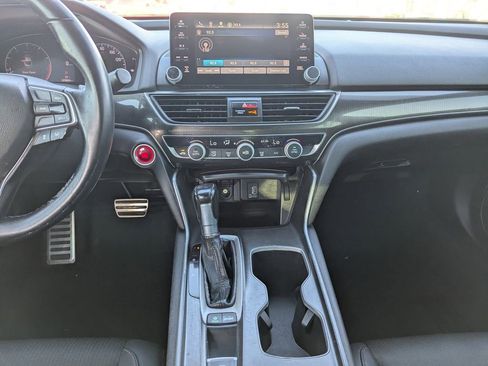 Used 2019 Honda Accord Sport image 12