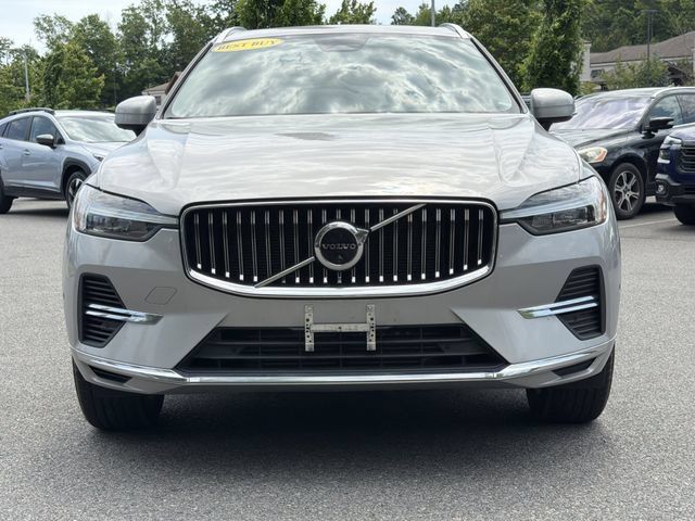 Used 2023 Volvo XC60 T8 Plus AWD/4WD image 3