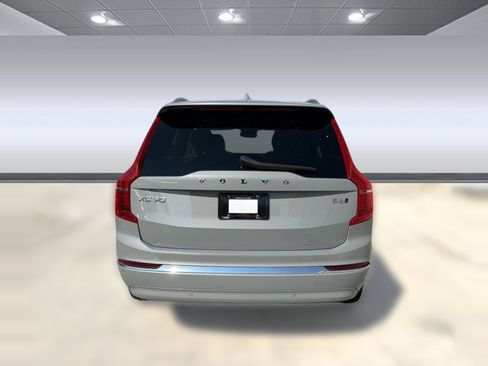 Used 2024 Volvo XC90 B6 Ultimate AWD/4WD image 10