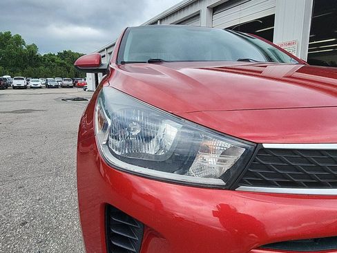 Used 2020 Kia Rio S FWD image 9