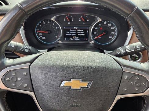 Used 2021 Chevrolet Traverse High Country image 26