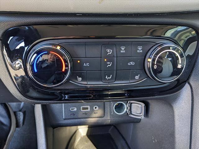 Used 2021 Buick Encore GX Preferred w/ Sport Touring Package FWD image 14