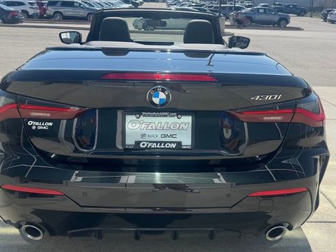 Used 2026 BMW 430i Convertible image 9