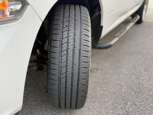 Used 2015 RAM 1500 Express image 16